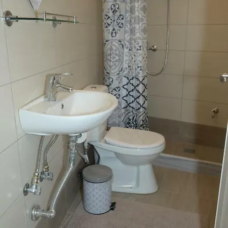 Mania's House شقة سكوبيلوس تاون